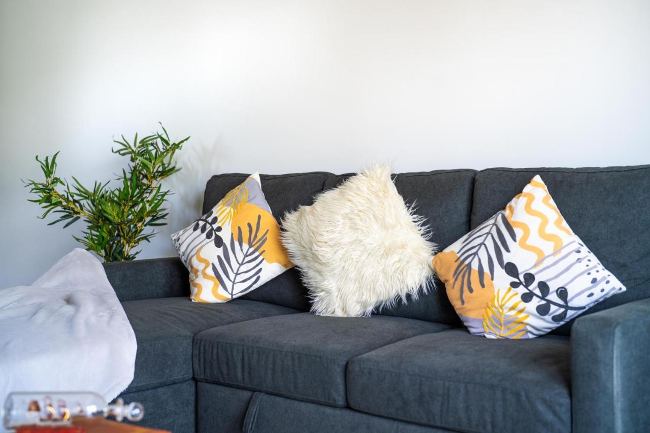 Ash View Place 4 -Heathrow - Thorpe Park - Free Parking Стейнс Экстерьер фото
